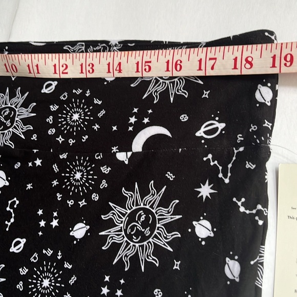 Flare Leg Knit Pants Size 21 No Boundaries NOBO Sun Moon Zodiac Star Size XXXL - Picture 6 of 13